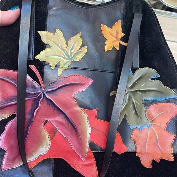 Black Leather Tote Bag with Leaf Design - Picture 6 of 6